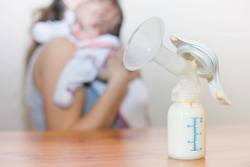 Muttermilch-aufbewahren-auftauen-erwärmen